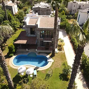  Villa Daphne