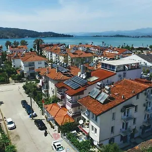 2* Aparthotel Mykonut